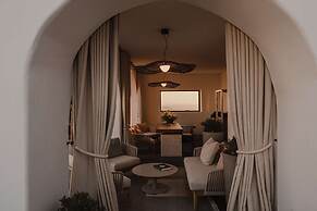 Nobu Hotel Santorini