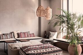 More Meni City Beach Rhodes