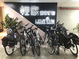 LIGHT INN - Hostel