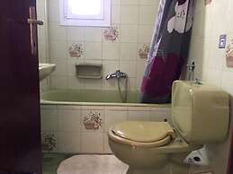 Alexander Apartments