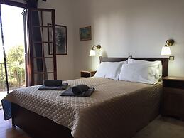 Alexander Apartments