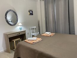 Alexander Apartments