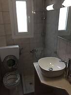 Alexander Apartments