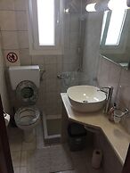 Alexander Apartments