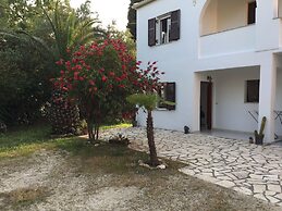 Alexander Apartments