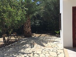 Alexander Apartments