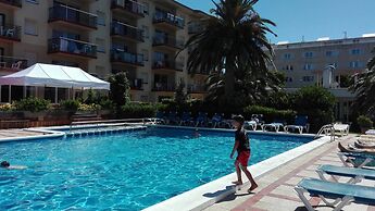Payet Apartments 6-8 Personas