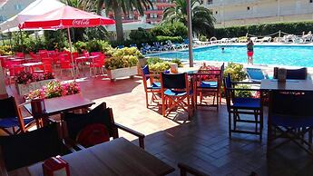 Payet Apartments 6-8 Personas