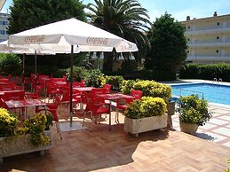 Payet Apartments 6-8 Personas
