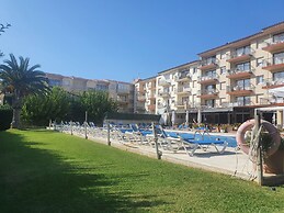 Payet Apartments 6-8 Personas