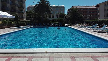 Payet Apartments 6-8 Personas