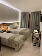 Sweet Sevilla Suites