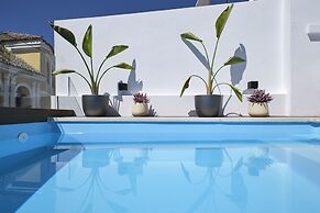 Sweet Sevilla Suites