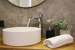 Sweet Sevilla Suites