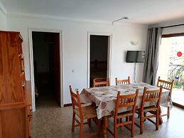 Payet Apartments 4-6 Personas