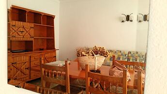 Payet Apartments 4-6 Personas