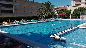 Payet Apartments 4-6 Personas