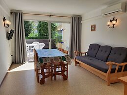 Payet Apartments 4-6 Personas