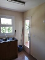 Payet Apartments 4-6 Personas