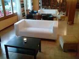 Payet Apartments 2-4 Personas