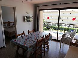 Payet Apartments 2-4 Personas