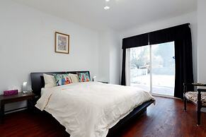 Classic House in Heart of Vancouver