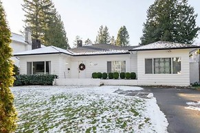 Classic House in Heart of Vancouver