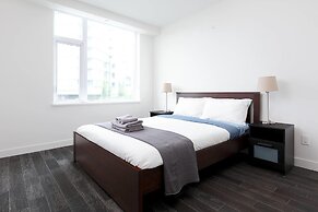 Modern Bright Townhome in Richmond