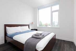 Modern Bright Townhome in Richmond