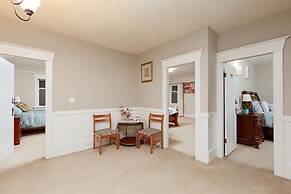 Vancouver Shaughnessy Cozy Heritage House