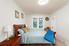 Vancouver Shaughnessy Cozy Heritage House