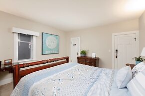 Vancouver Shaughnessy Cozy Heritage House