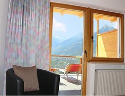 Schenna Garni Eden Bed & Breakfast