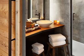 Ecrin Blanc Resort Courchevel