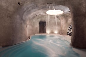 Contessina Suites and Spa