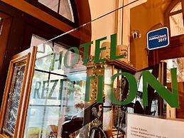 Hotel Hoepfner Burghof