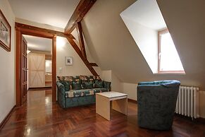 Hotel Hoepfner Burghof