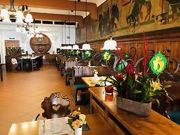 Hotel Hoepfner Burghof