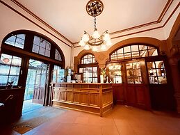 Hotel Hoepfner Burghof