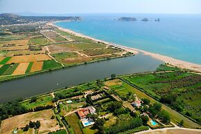 Apartamentos Hostal La Gola