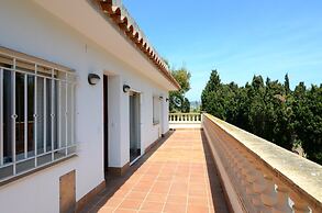 Apartamentos Hostal La Gola