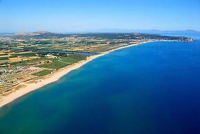 Apartamentos Hostal La Gola