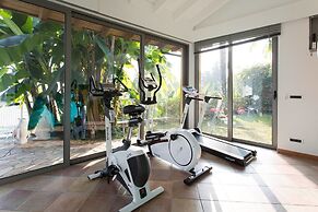 Luxury Italian Lakes Villa With Private Pool, Gym, Bbq, Wifi, Lake Vie