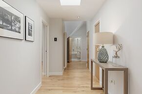 Destiny Scotland Royal Mile Residence