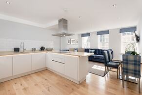 Destiny Scotland Royal Mile Residence