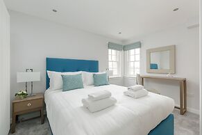 Destiny Scotland Royal Mile Residence