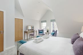 Destiny Scotland Royal Mile Residence