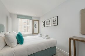 Destiny Scotland Royal Mile Residence