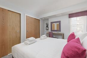 Destiny Scotland Royal Mile Residence