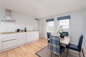 Destiny Scotland Royal Mile Residence